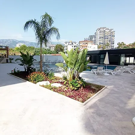公寓 Yenissey Comfortable 2-bedroom In Mahmutlar Near Sea *