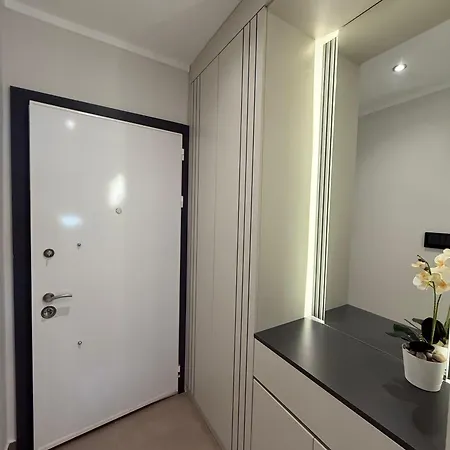 Yenissey Comfortable 2-bedroom In Mahmutlar Near Sea 公寓
