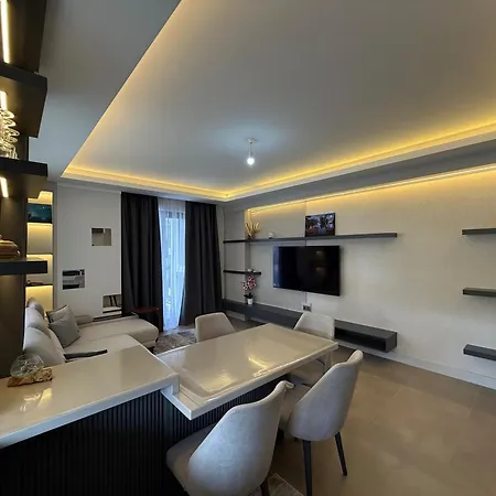 Yenissey Comfortable 2-bedroom In Mahmutlar Near Sea 公寓 *