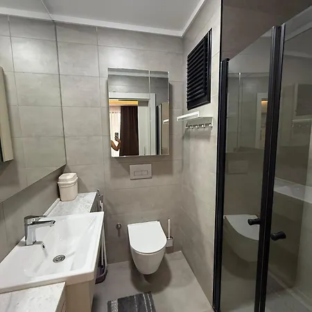 公寓 Yenissey Comfortable 2-bedroom In Mahmutlar Near Sea